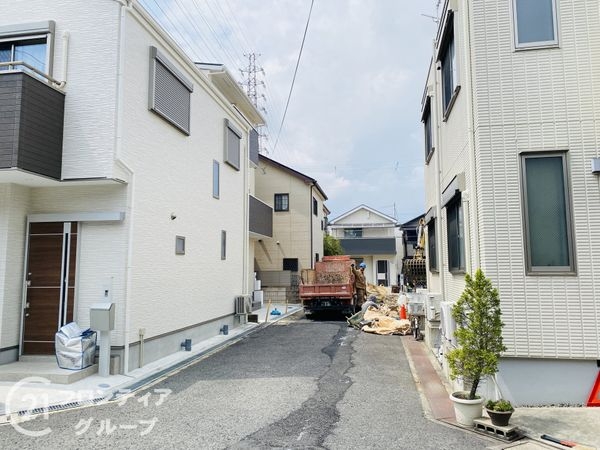 四條畷市江瀬美町　新築一戸建て