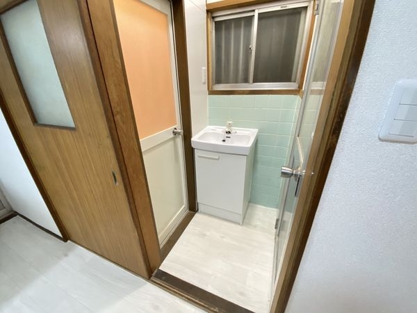 四條畷市美田町の中古一戸建て