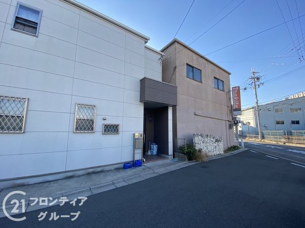 大東市三箇３丁目の中古一戸建て