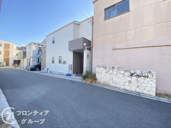 大東市三箇３丁目の中古一戸建て