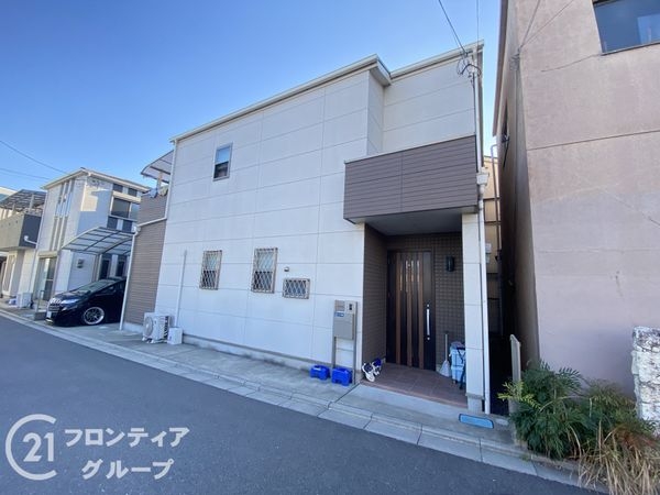 大東市三箇３丁目の中古一戸建て