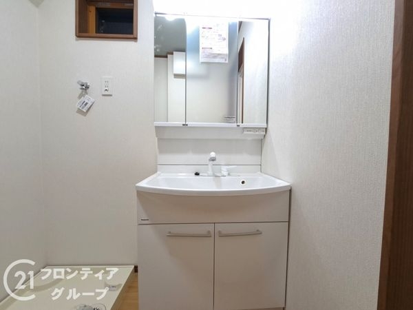 門真市南野口町　新築一戸建て