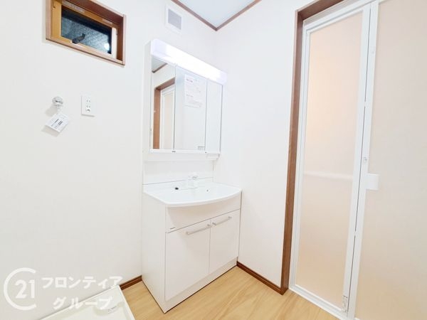 門真市南野口町　新築一戸建て