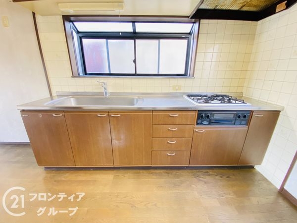 大阪市東淀川区下新庄５丁目　中古一戸建て