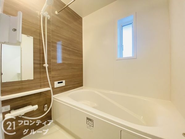 四條畷市南野６丁目　新築一戸建て　第３　１１号棟