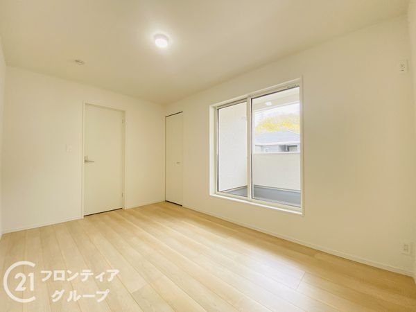 四條畷市南野６丁目　新築一戸建て　第３　１０号棟