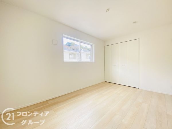 四條畷市南野６丁目　新築一戸建て　第３　１２号棟