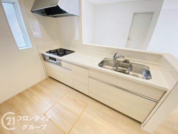 四條畷市南野６丁目　新築一戸建て　第３　２号棟