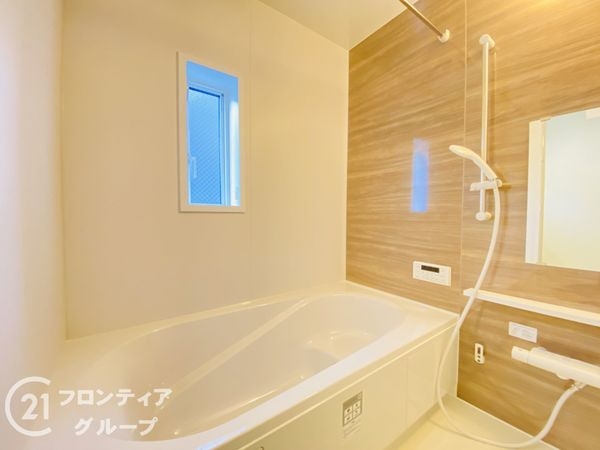 四條畷市南野６丁目　新築一戸建て　第３　４号棟