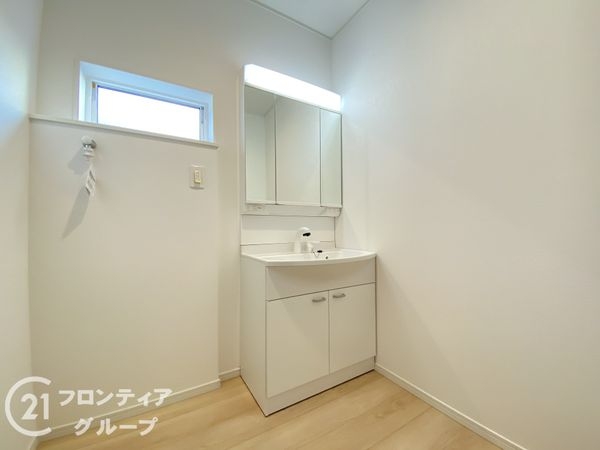 四條畷市南野６丁目　新築一戸建て　第３　９号棟