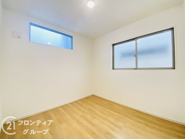 大阪市旭区高殿７丁目　新築一戸建て　１期　２号棟