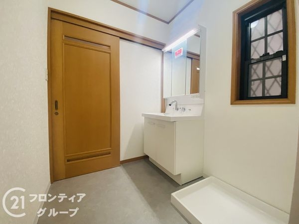 四條畷市二丁通町の中古一戸建て