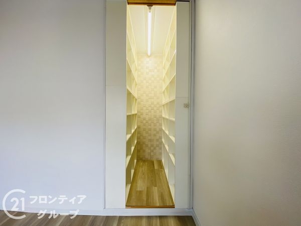 忍ケ丘クレセントヴィラＦ棟　中古マンション