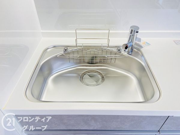 忍ケ丘クレセントヴィラＦ棟　中古マンション