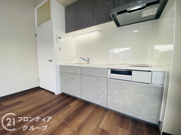 忍ケ丘クレセントヴィラＦ棟　中古マンション