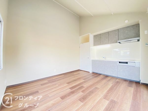 忍ケ丘クレセントヴィラＦ棟　中古マンション