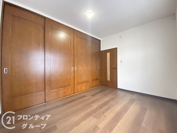 忍ケ丘クレセントヴィラＦ棟　中古マンション