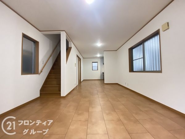 大阪市東淀川区井高野１丁目の中古一戸建て
