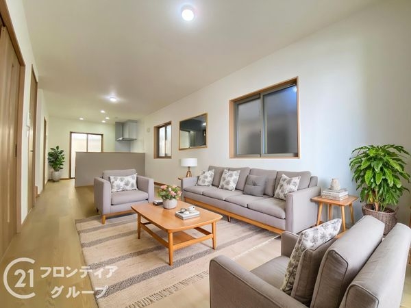 守口市八雲西町２丁目　中古一戸建て