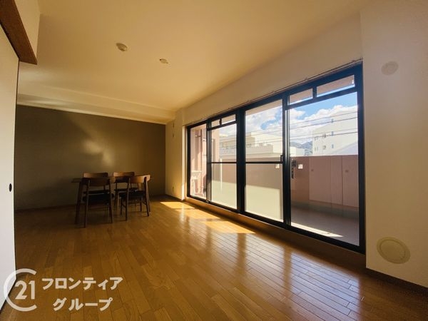 エムプラザ四條畷　中古マンション