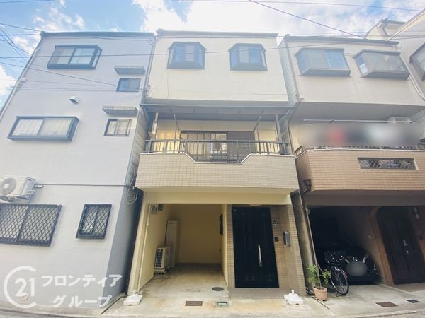 門真市中町　中古一戸建て