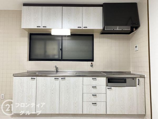 門真市中町　中古一戸建て