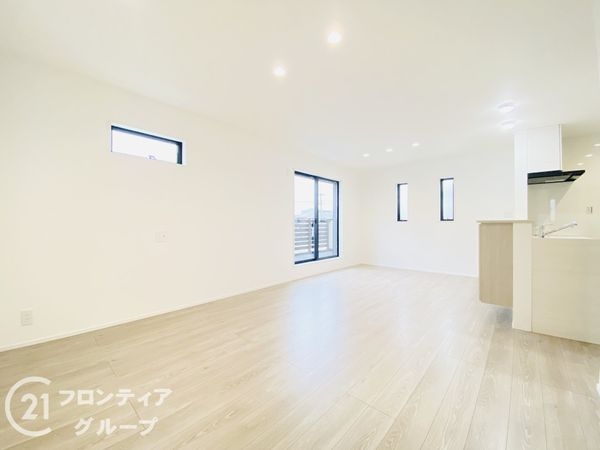 大東市大東町　新築一戸建て