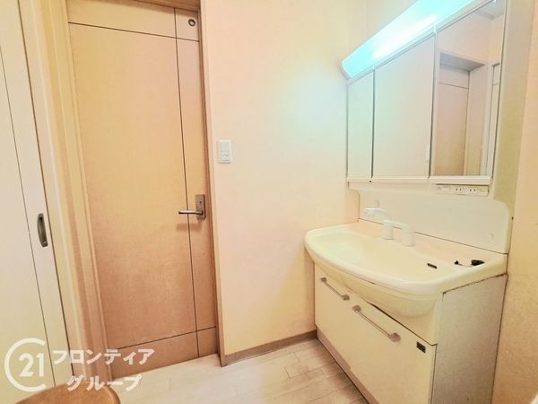 門真市四宮３丁目の中古一戸建て