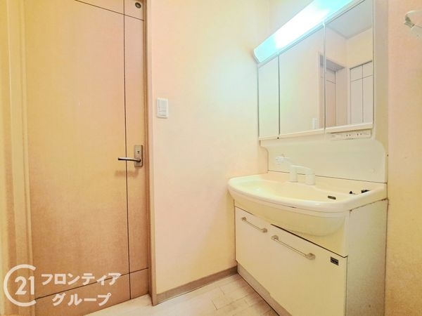 門真市四宮３丁目の中古一戸建て