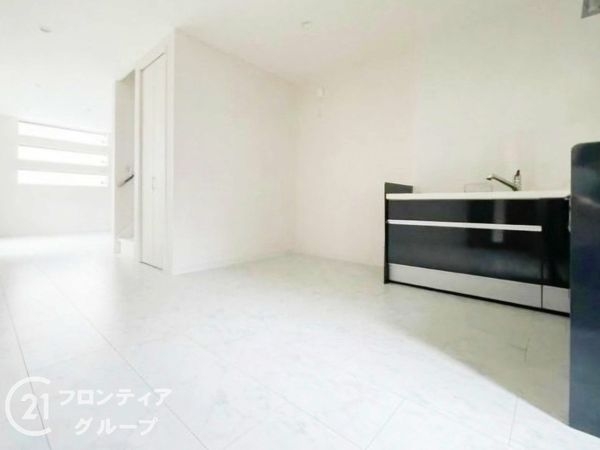 守口市寺方元町１丁目　中古一戸建て