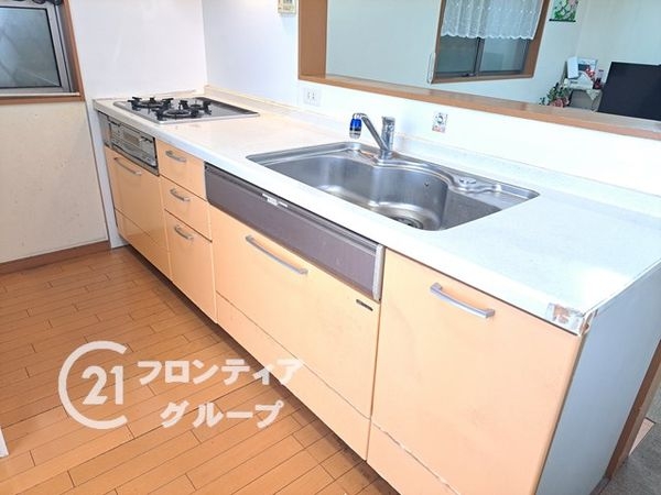 摂津市鳥飼西１丁目　中古一戸建て