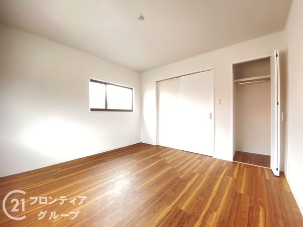 四條畷市中野新町の中古一戸建て