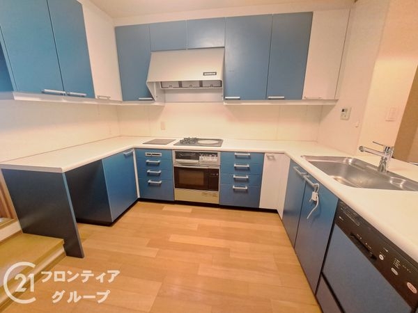大阪市旭区大宮１丁目　中古一戸建て