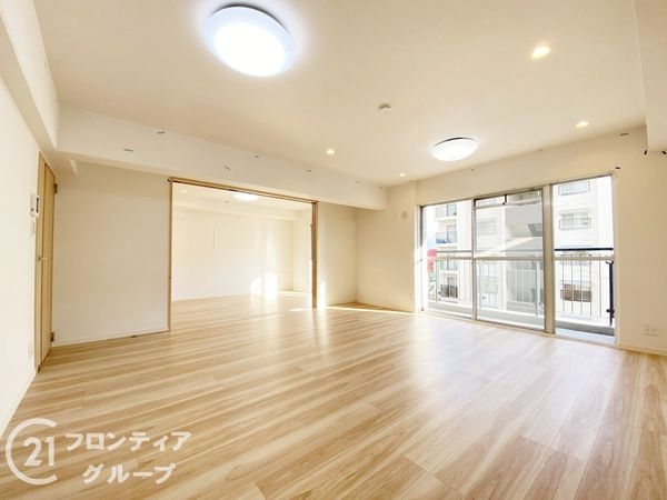 住道駅前住宅２３号棟　中古マンション