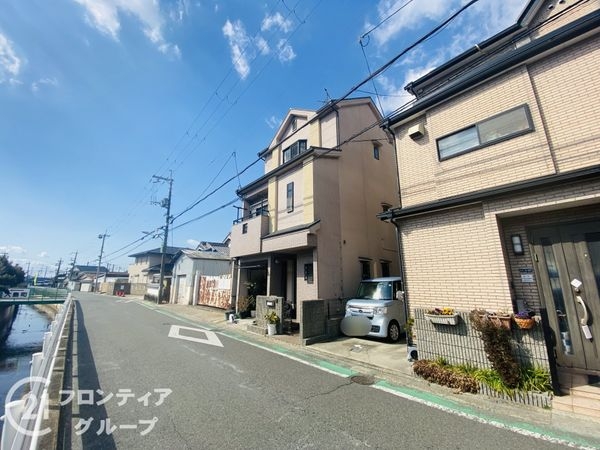 大東市錦町の中古一戸建て
