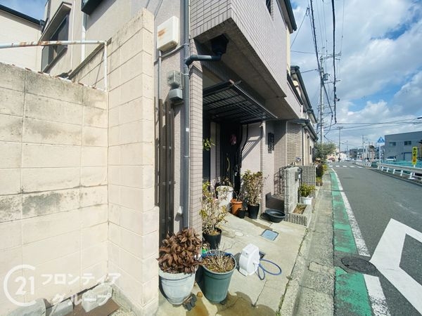 大東市錦町の中古一戸建て