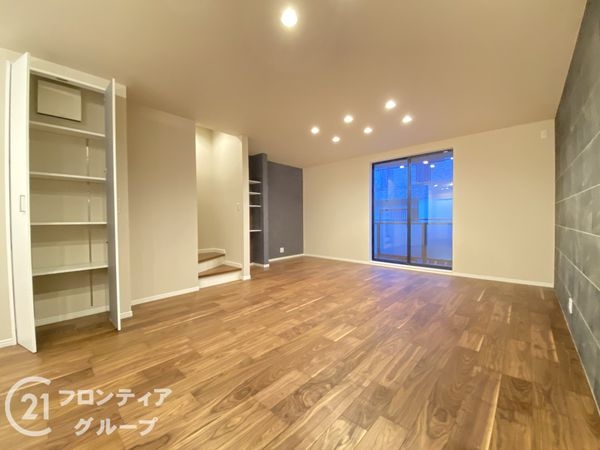 四條畷市中野新町の中古一戸建て