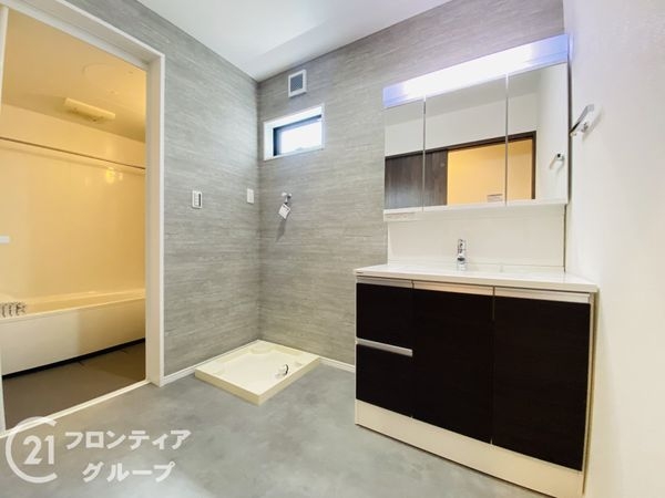 大阪市鶴見区焼野２丁目　新築一戸建て　全１１区画　１号棟