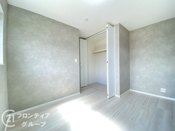 四條畷市美田町　新築一戸建て　１４号地