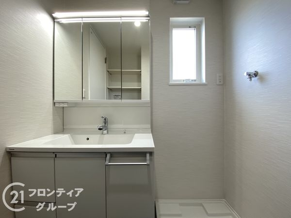 四條畷市美田町　新築一戸建て　１４号地