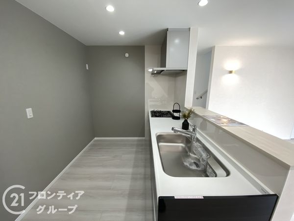 四條畷市美田町　新築一戸建て　１４号地