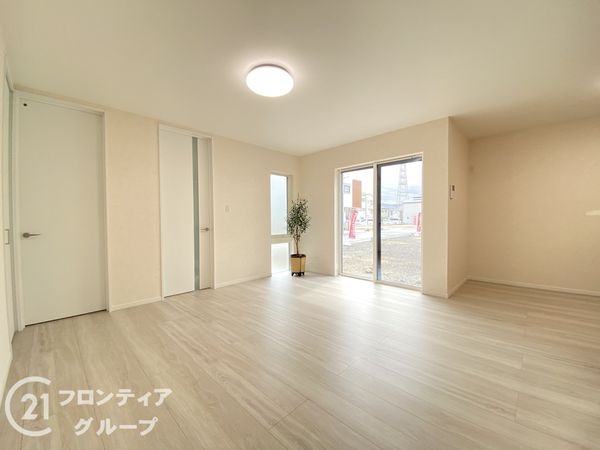 四條畷市美田町　新築一戸建て　１４号地