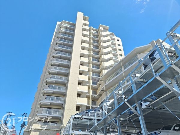 プレサンスロジェ四條畷忍ケ丘ザ・テラス　中古マンション