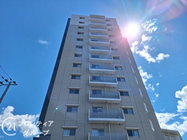 プレサンスロジェ四條畷忍ケ丘ザ・テラス　中古マンション
