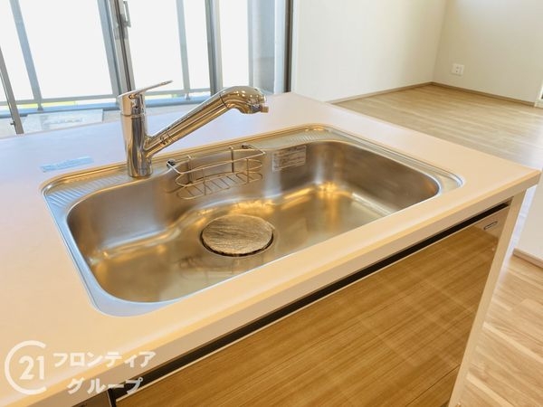 プレサンスロジェ四條畷忍ケ丘ザ・テラス　中古マンション