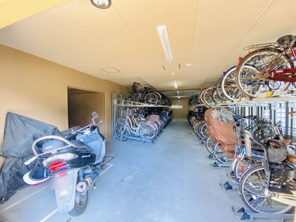 ユニハイム鶴見緑地　中古マンション