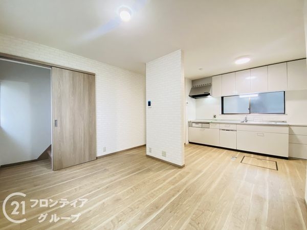 守口市八雲西町４丁目　中古一戸建て