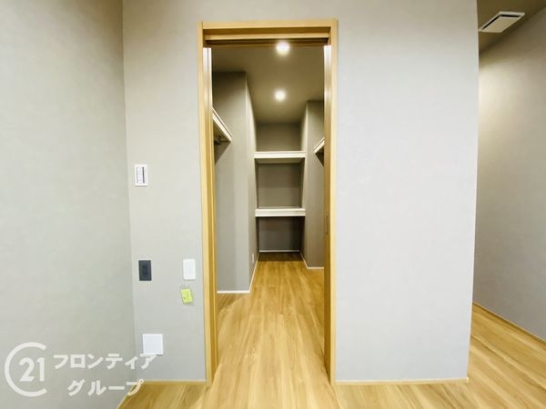 門真市小路町の中古一戸建て