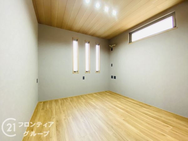 門真市小路町の中古一戸建て