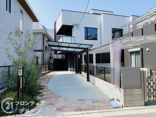 門真市小路町　中古一戸建て